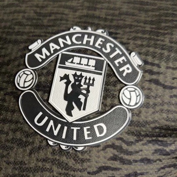 Manchester United Away Jersey 20-21 - Picture 2 of 6